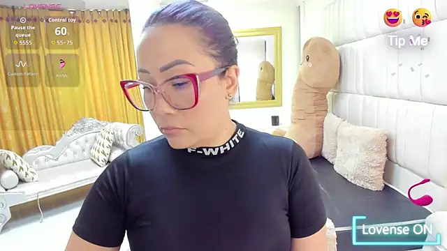 gaby_trent's Live XXX Chat