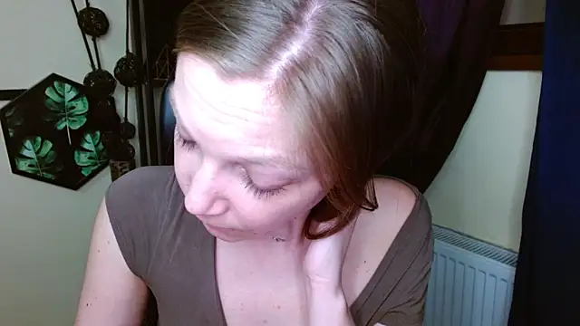 EmillyPlay Live XXX Chat