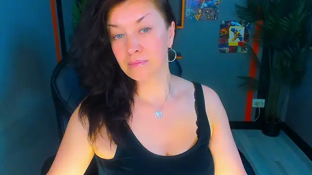 AnaMills Chat XXX live