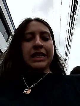 MaskedLatinaX Chat XXX in diretta