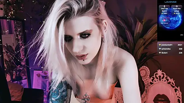 Chat XXX en directo de Noah_ElmerX