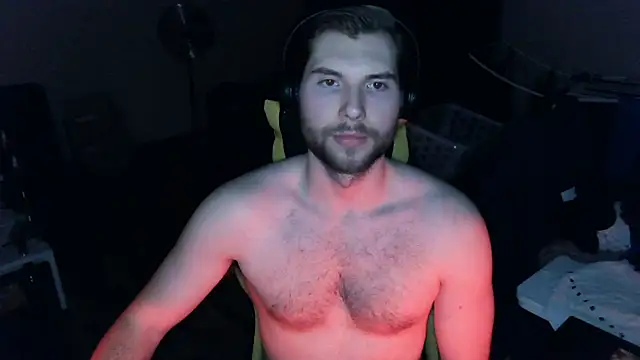 Ironman220 webkamerás műsora