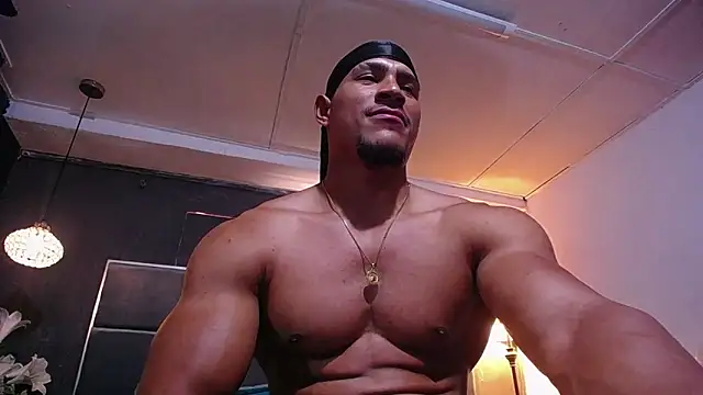 teddyfit19cm: διαδικτυακό σόου στην κάμερα