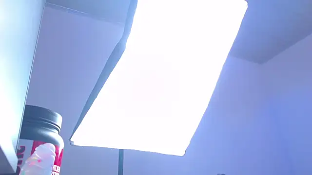 Ariana_Esteban07 Chat XXX in diretta