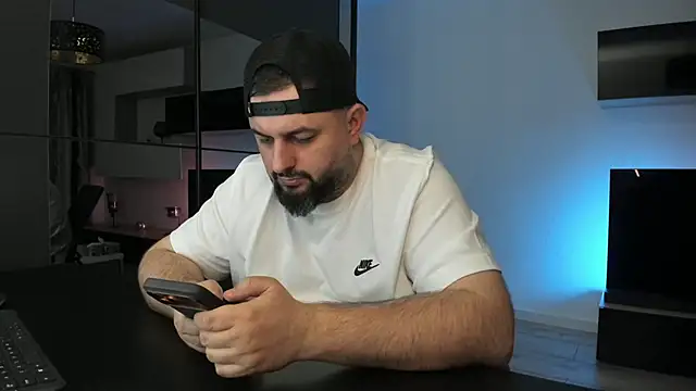 DravenPeak Chat XXX in diretta