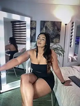 _caroline_jackson_ Adlı Modelin Canlı XXX Sohbeti