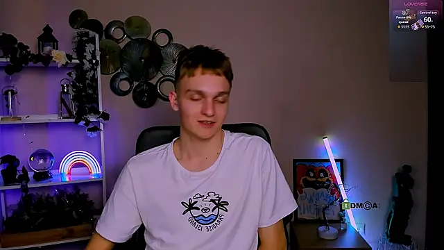 Chat +18 de john_lik ao vivo