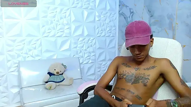 عرض كام ManSant