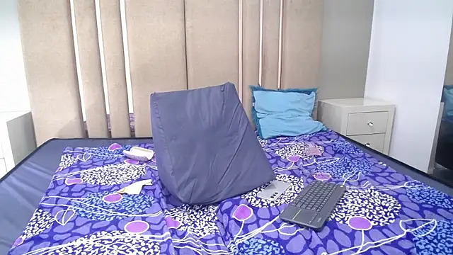 Živý XXX chat violet_angel13