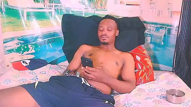 Show de EbonyTiger69 na webcam