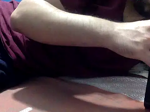 Precumboner 即時 XXX 聊天