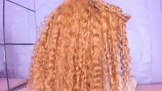 _LittleLia Live XXX-Chat