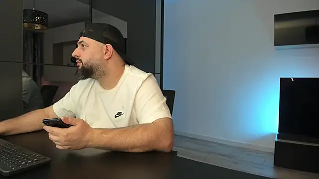 DravenPeak's Live XXX Chat