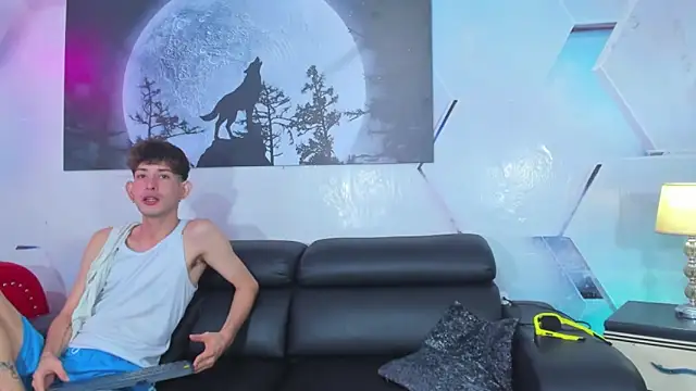 Spicy_guys' Webcam Show