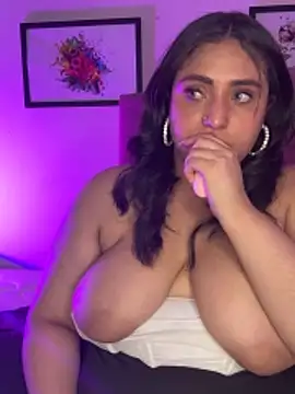 Selenee23 webcam show