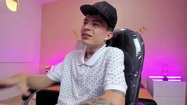 Nascary_Foxのウェブカメラショー