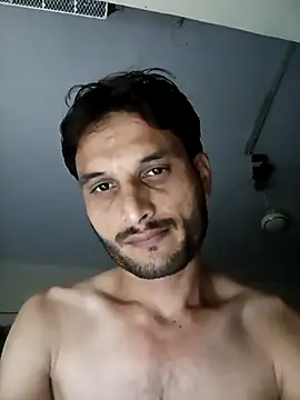 Beinghorny83 Webcam-Show