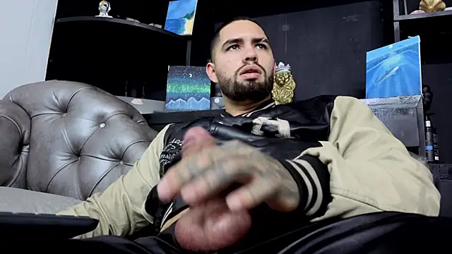 matteosantosのライブXXXチャット