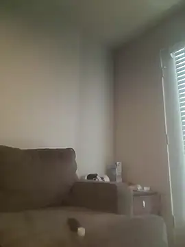 yourMasterisBored: вебкам-шоу