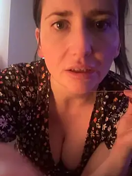 Show modela Siren__xxx na web-kameri