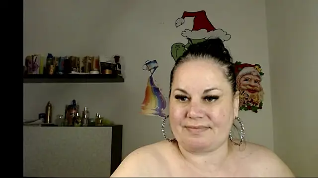 andreea2011 Adlı Modelin Canlı XXX Sohbeti