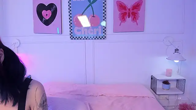 Zoe_Lynch_のウェブカメラショー