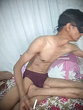 xoupleaura's Live XXX Chat