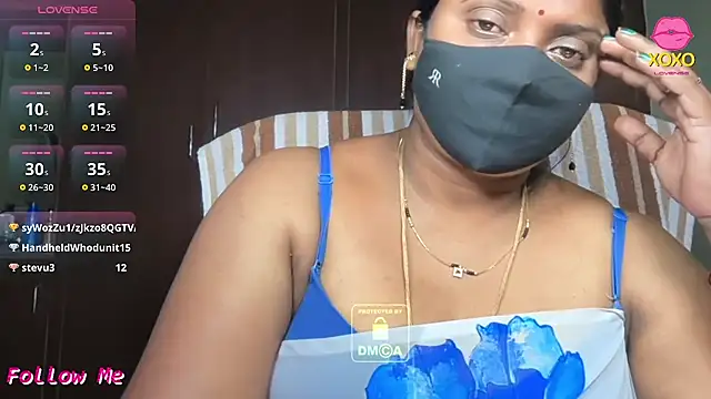 vani-09 Show in webcam