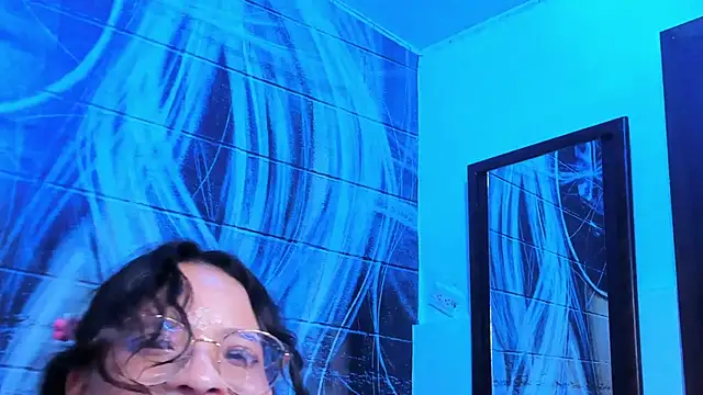 Chatroom XXX en direct de Giaa_rossi