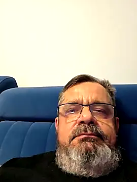 Axer1960's Live XXX Chat