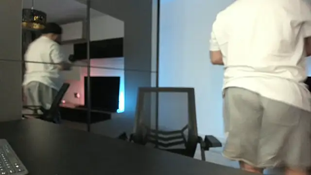 DravenPeak Adlı Modelin Canlı XXX Sohbeti