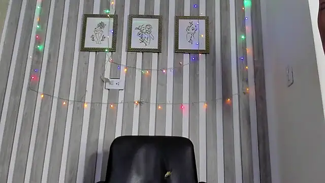 EthanGrey লাইভ XXX চ্যাট