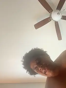 bigmama_deshayyy Show in webcam