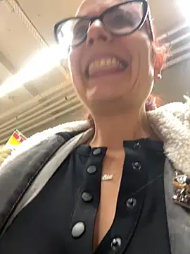 Show modela NataKitten na web-kameri