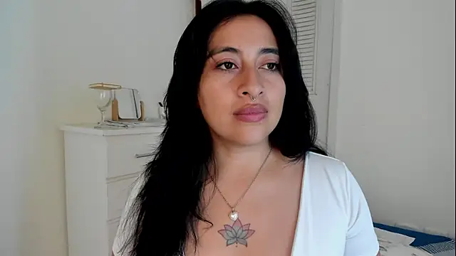 LisaHadwin's Live XXX Chat