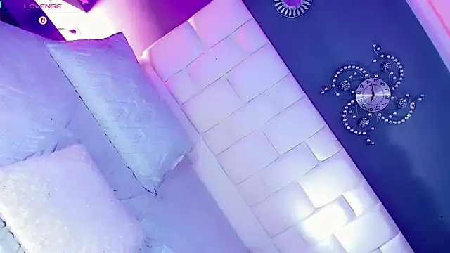 Nauthy_girl Webcam-Show