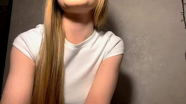 CarolineNine Webcamshow