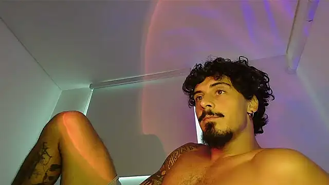 Chat +18 de milkoffe ao vivo