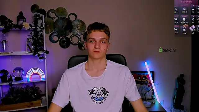 john_lik Webcam show