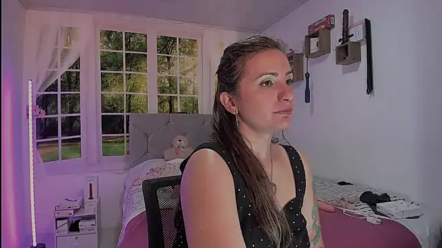 Czat XXX na żywo – vanessabrown_