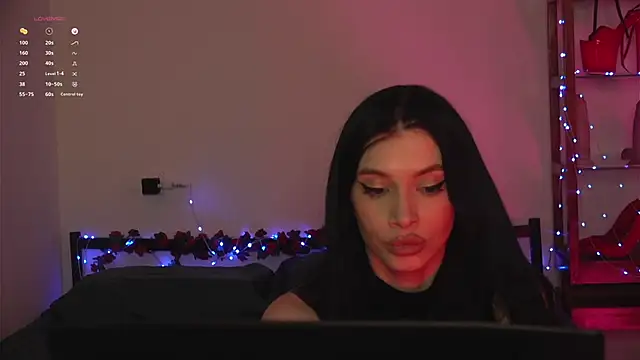 Chat XXX en directo de Olivia_Faye