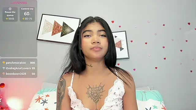 PauleteW10 Live XXX-Chat