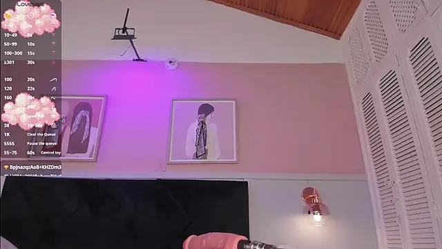 Živý XXX chat elodie_walker