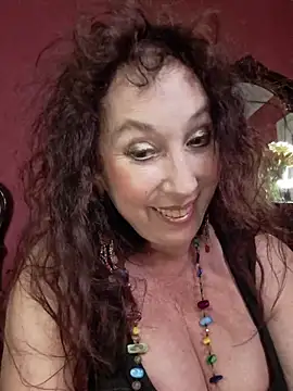 GypsyEsmeraldan Live XXX chat