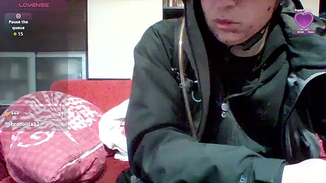 Show modela Matttthees na web-kameri