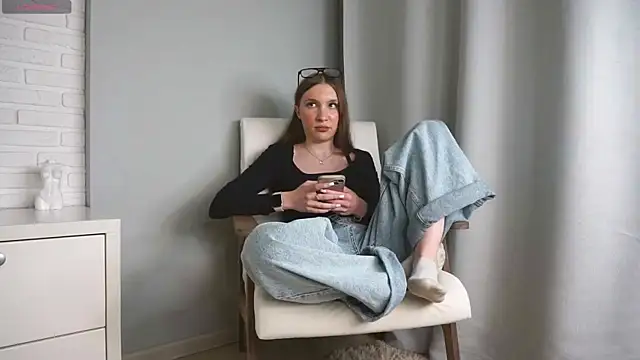 Nayeomy 现场XXX聊天