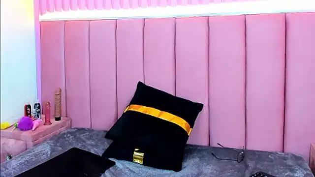 GraceAlexa12 live XXX chat