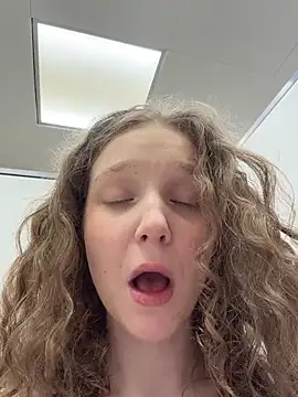 outside_rosy: απευθείας συνομιλία ΧΧΧ