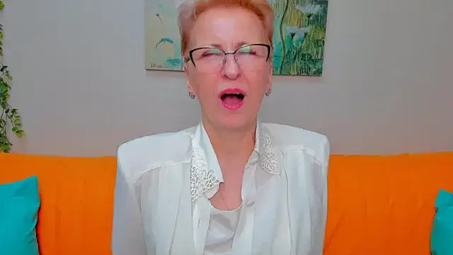 iamyourdream89's Live XXX Chat