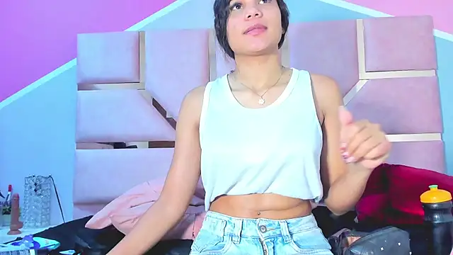 Chatroom XXX en direct de AngelineJolie